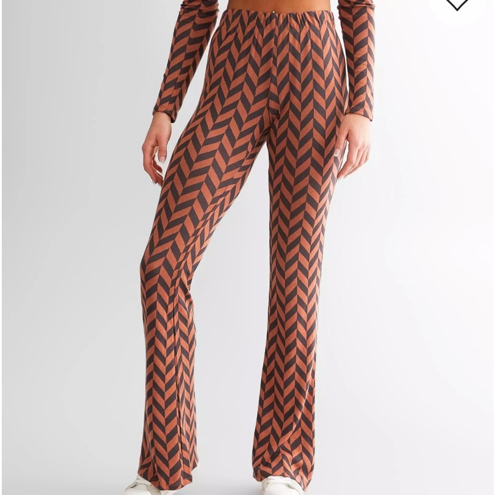 Billabong Black and Orange Chevron Wide Leg Pants S new no tags